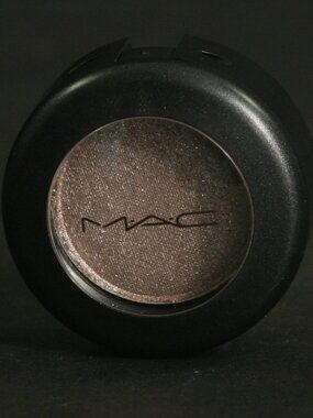 NEW MAC Mineralism Eyeshadow Lustre